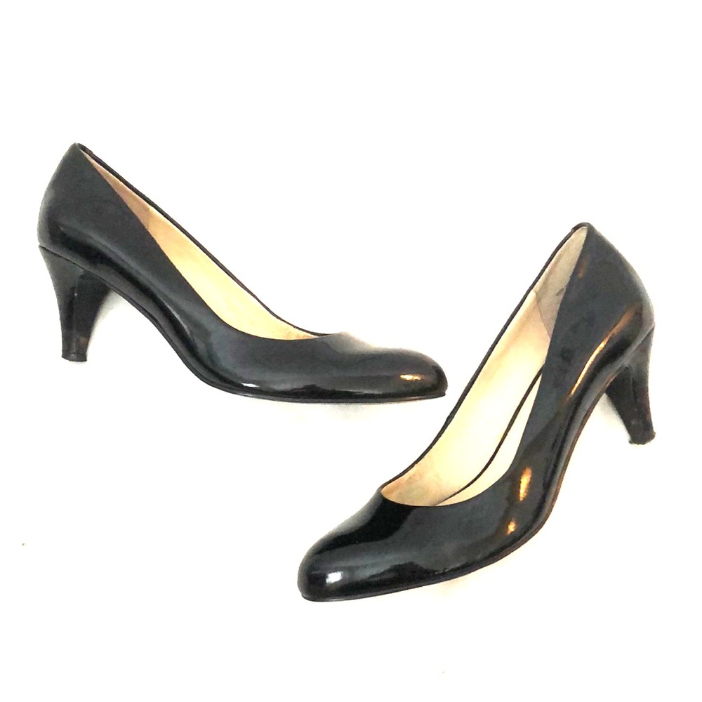 Nine West black patent leather pumps heels